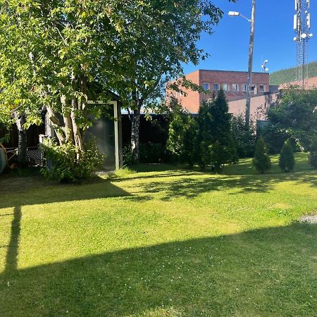 דירות Mosjøen Sentralt Beliggende Moderne Leilighet מראה חיצוני תמונה